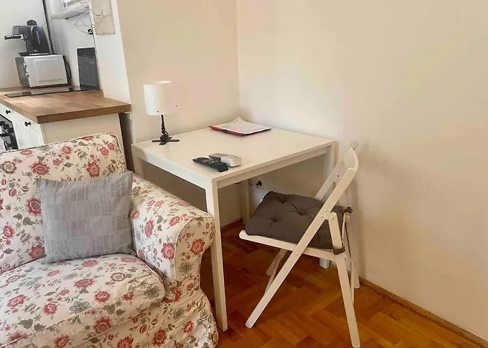 Daire Knezits Spacious Ac Terrace Free Parking Budapeşte